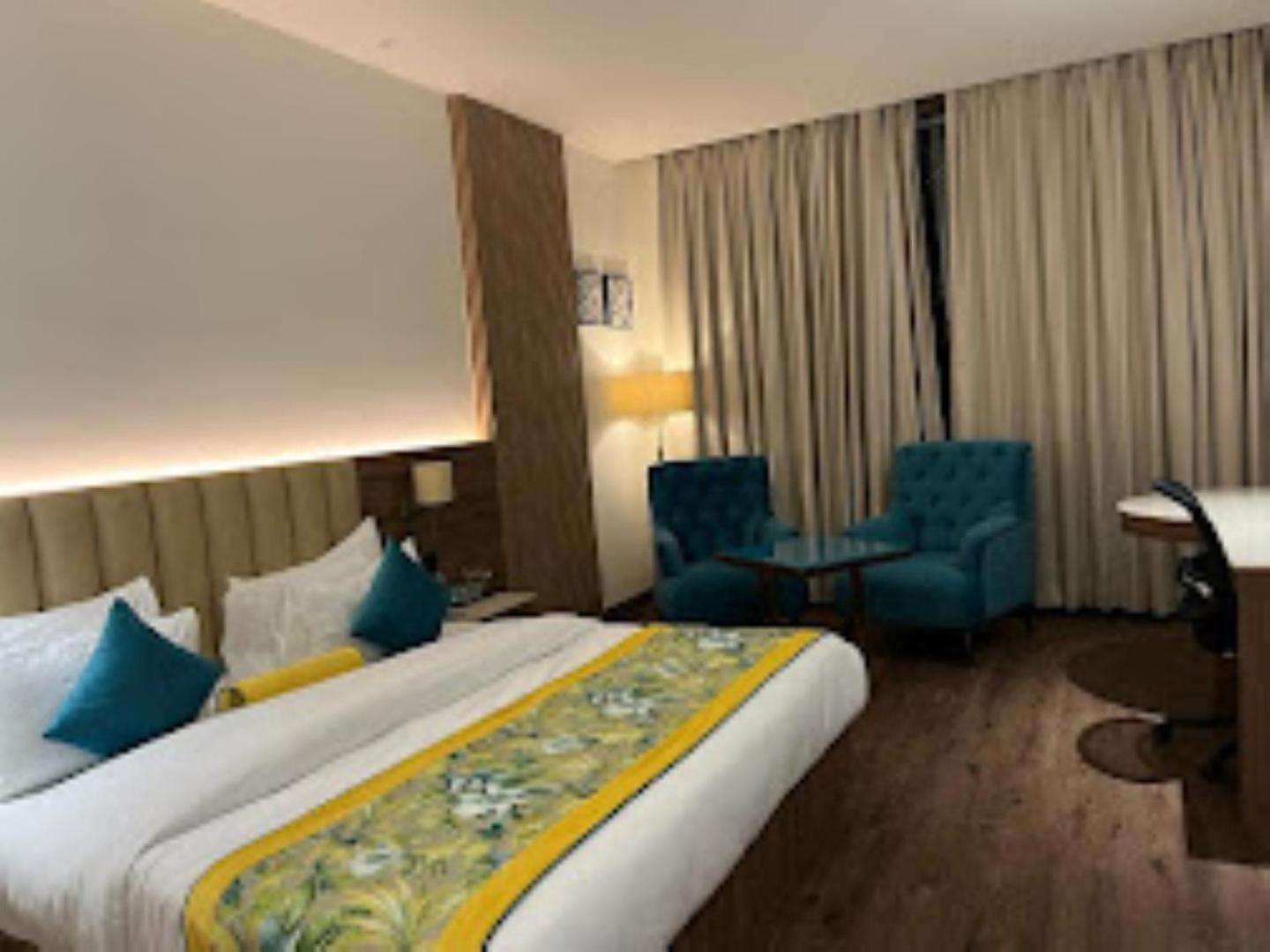 Hotel Casa Divine,Bareilly Esterno foto